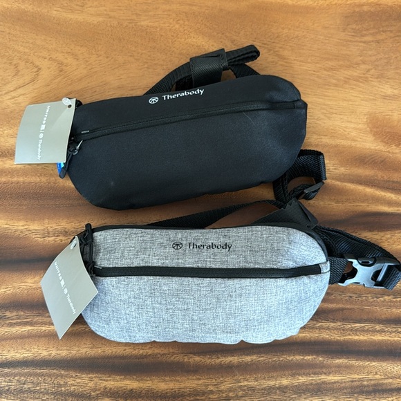 United airlines amenity kits - therabody - Picture 3 of 9